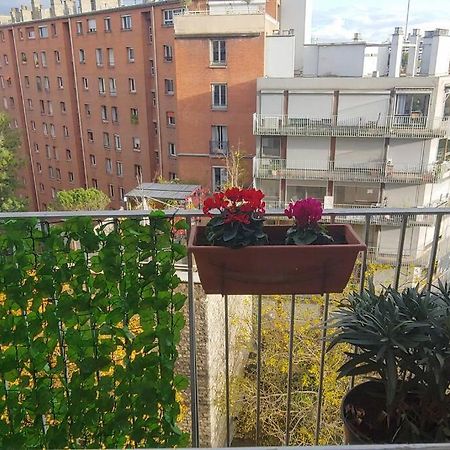 Studio With Balcony Paris Eksteriør billede