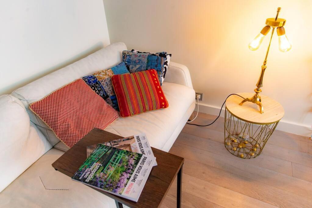 Studio With Balcony Paris Eksteriør billede